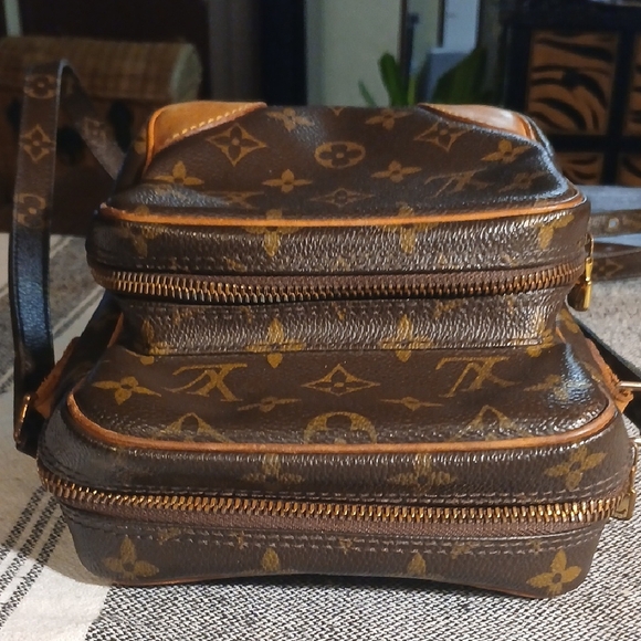 Louis Vuitton Brown Monogram Men's Bag - Picture 8 of 14
